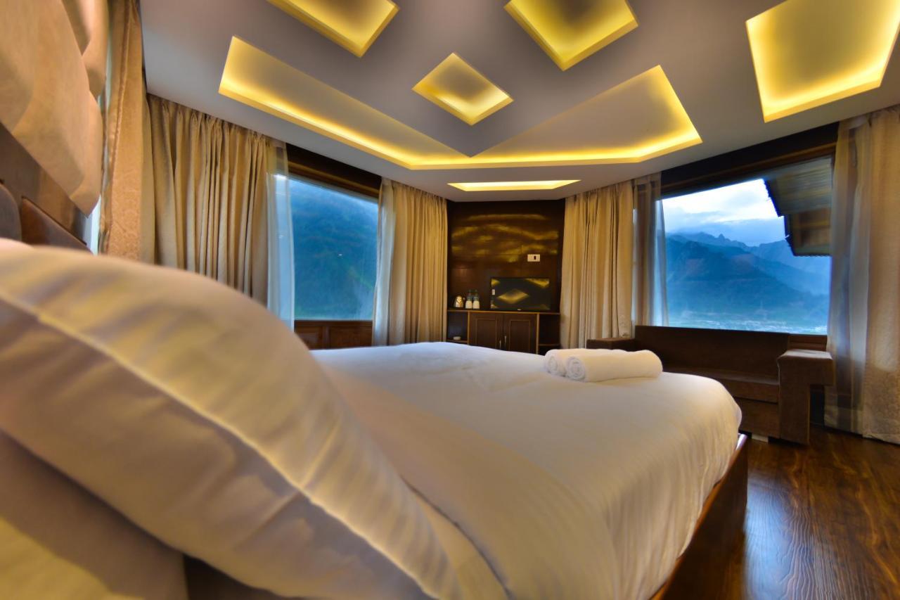 Hotel Village Walk Sonamarg Exterior photo
